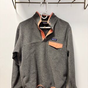 Patagonia Synchilla Gray and Coral Fleece